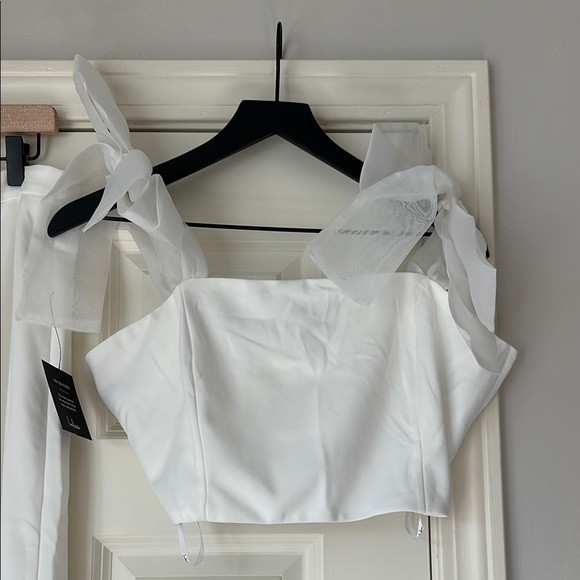 NWT Lulu's Elegant White Two-Piece Set - Picture 4 of 8